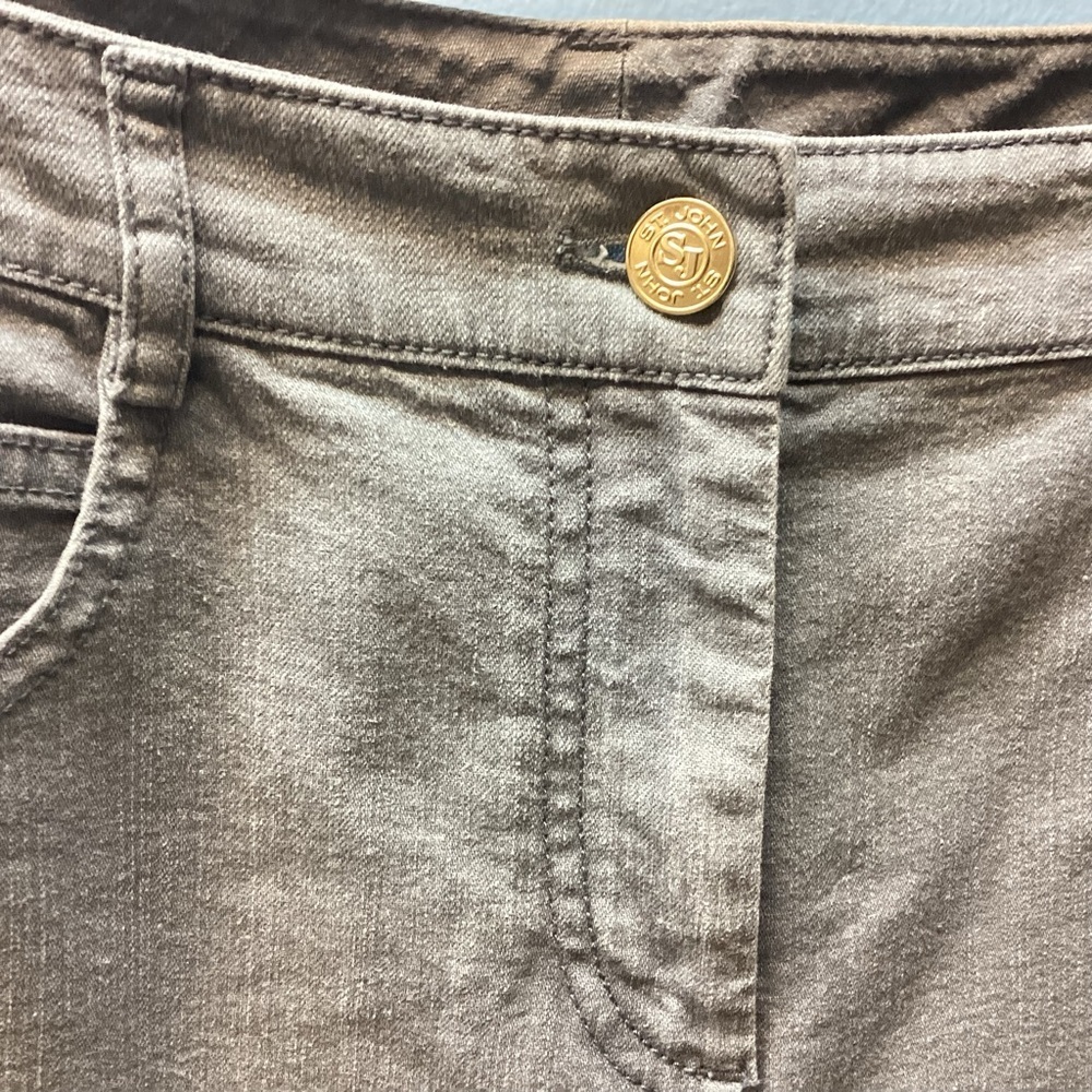 St. John Women's Straight Leg Gray Jeans - Picture 3 of 8